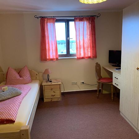 Pension Zur Kurfuerstin Wolkenstein Chambre photo